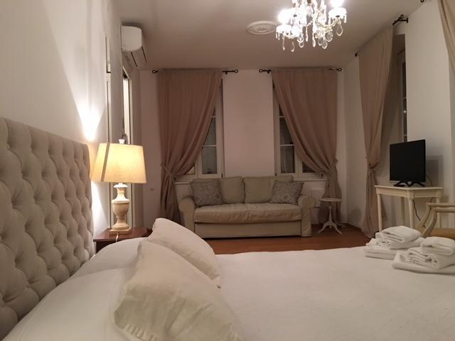 Superior Double or Twin Room,507525780:JPEG