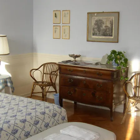 Deco Bed And Breakfast-3
