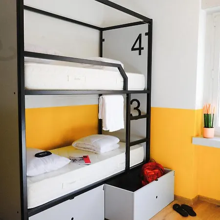 Hotello Hostel-2